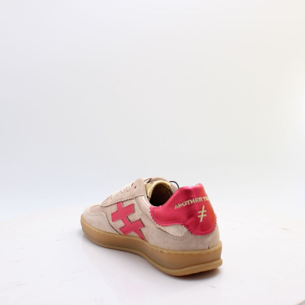 A032 ANOTHER TREND TRAINERS