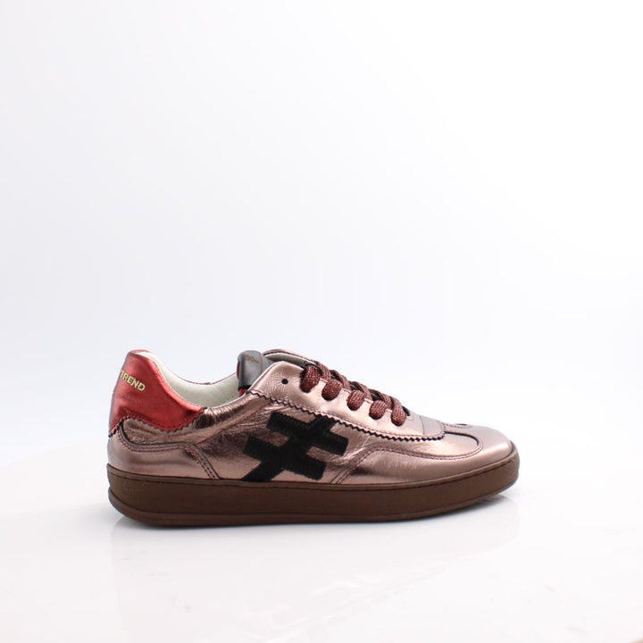 A032 ANOTHER TREND TRAINERS