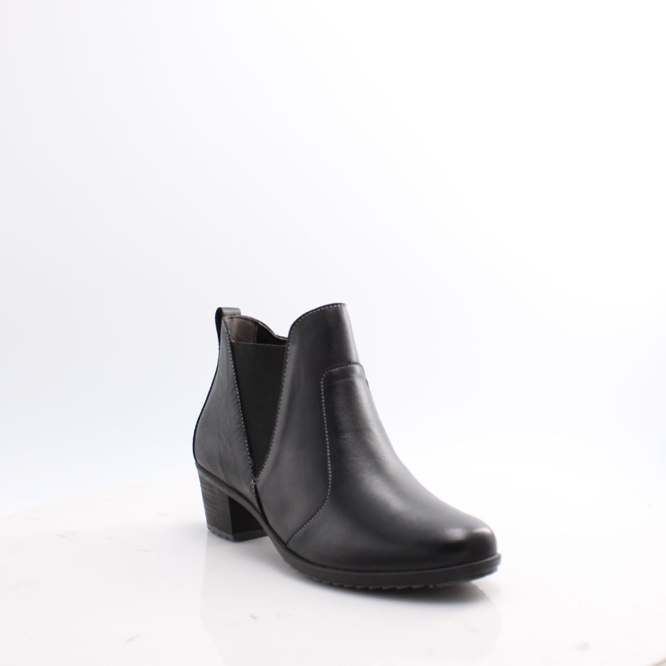 ANNA SUAVE BOOTS