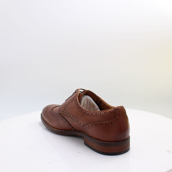 BOWBURN TIP CLARKS SHOES
