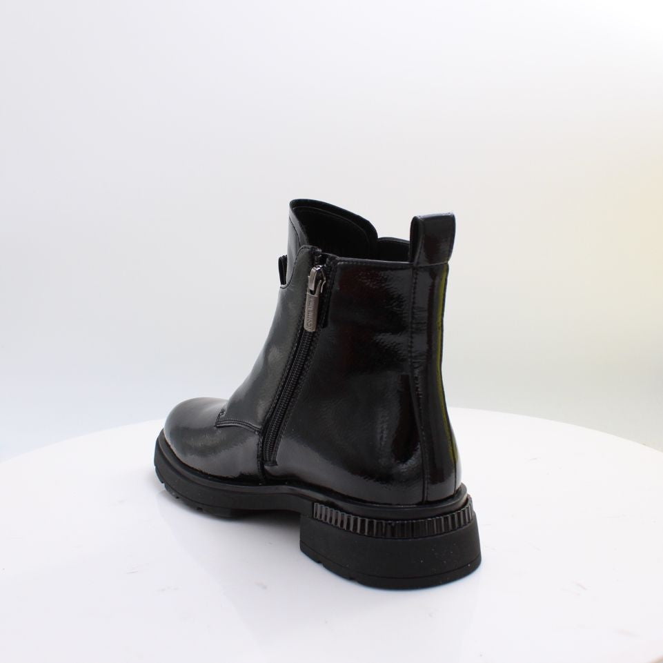 C38131 LORETTA VITALE BOOTS