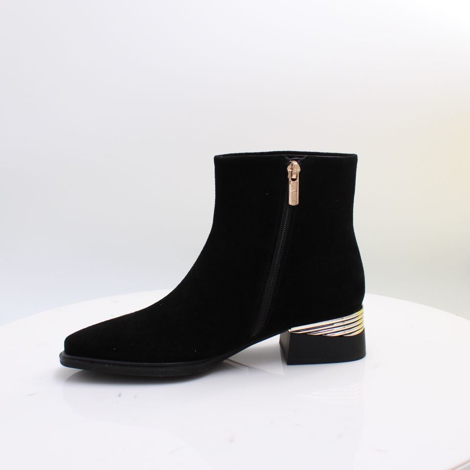 C38167 LORETTA VITALE BOOTS