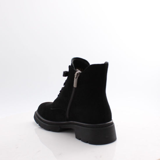 C3841 LORETTA VITALE BOOTS 25