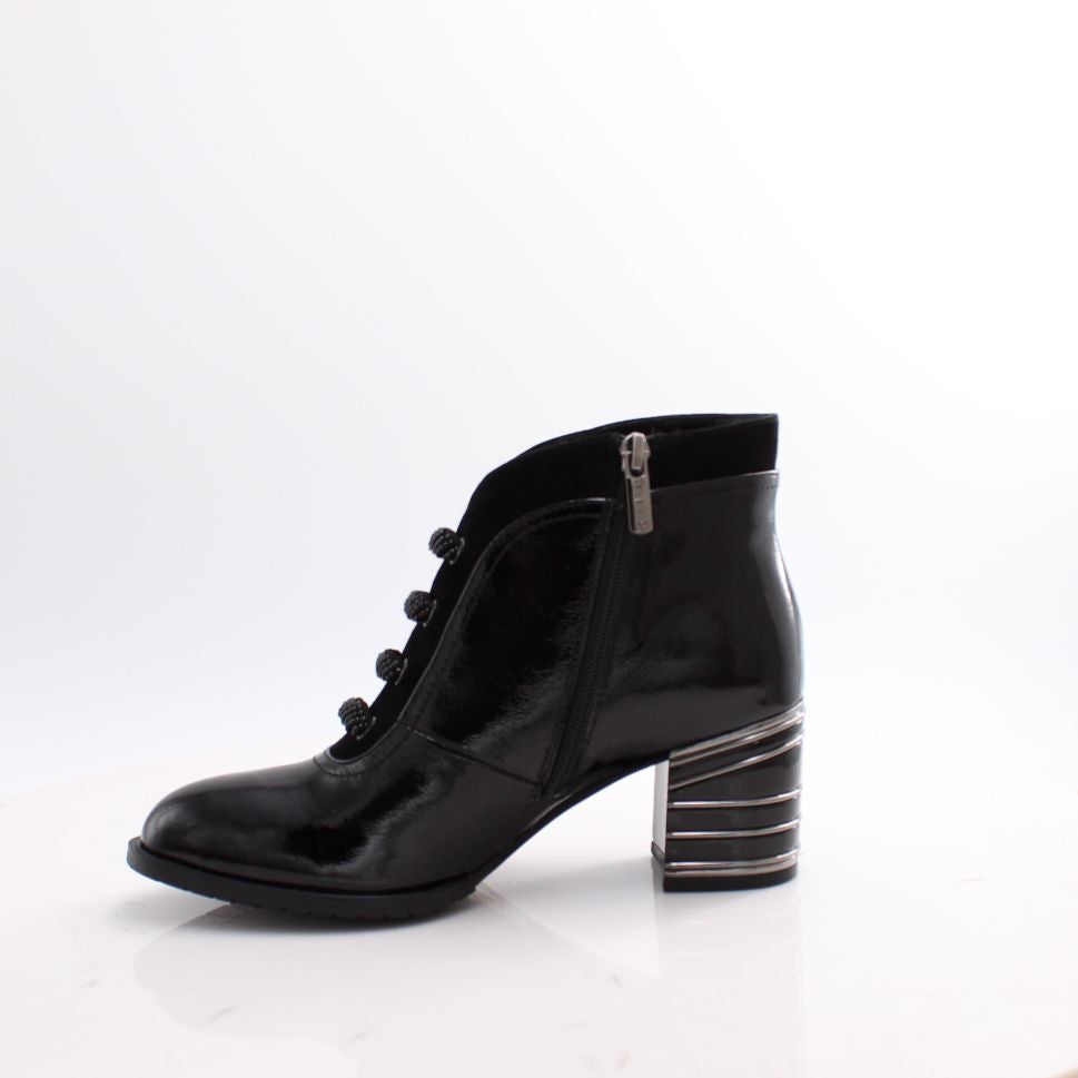 C3891 LORETTA VITALE BOOTS 25