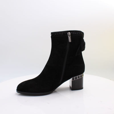 C96104 LORETTA VITALE BOOTS 26