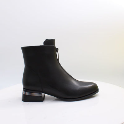 C96124 LORETTA VITALE BOOTS 26