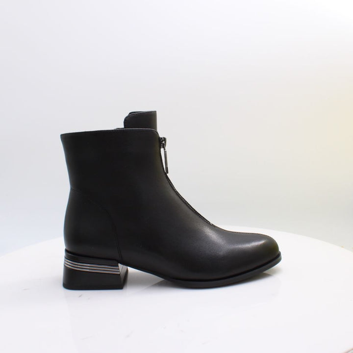 C96124 LORETTA VITALE BOOTS 26