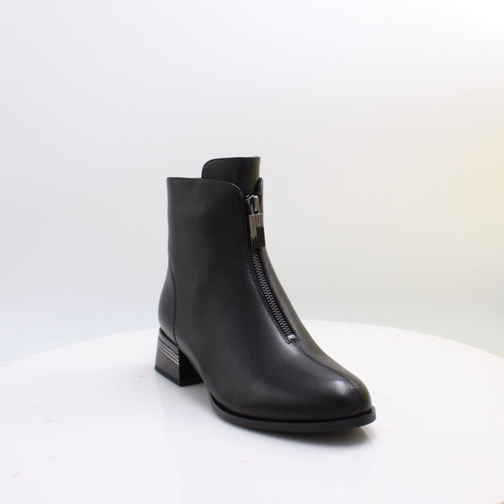 C96124 LORETTA VITALE BOOTS 26