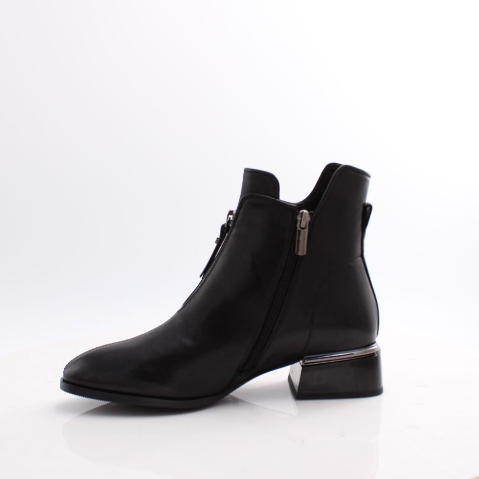 C9680 LORETTA VITALE BOOTS 25