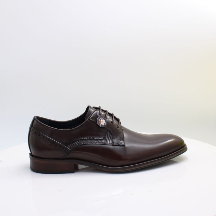 CAPILLA TOMMY BOWE SHOES