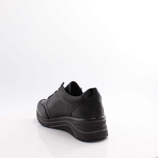 D0T03 REMONTE SHOES 25
