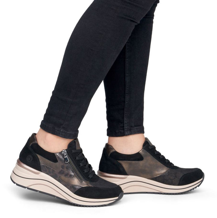 D0T23 REMONTE SHOES 26