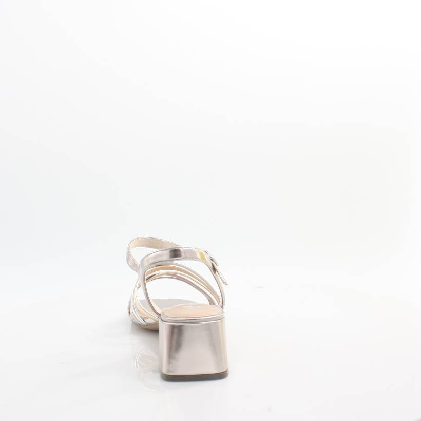 D1L52 REMONTE 24 SANDALS