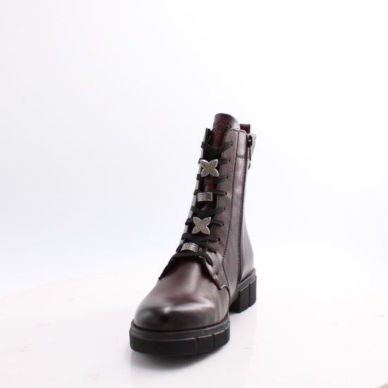 D2S73 REMONTE BOOTS 25
