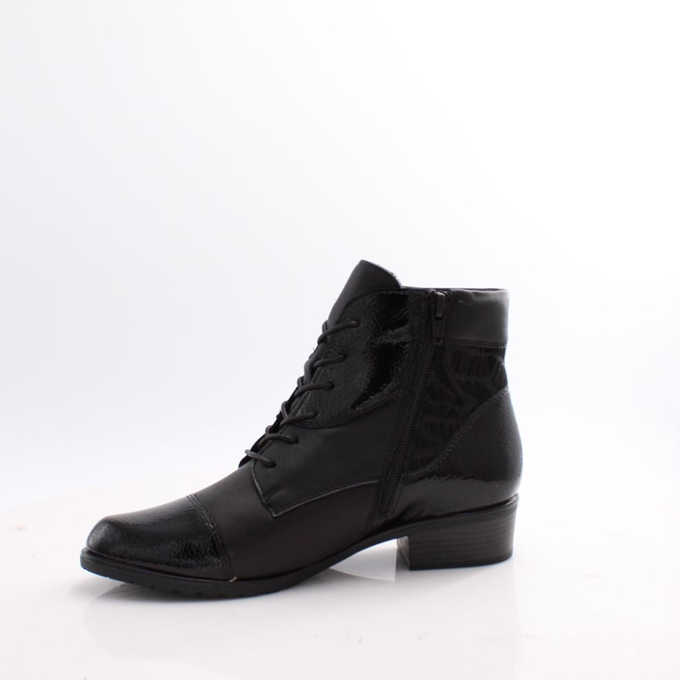 D6882 REMONTE BOOTS 25