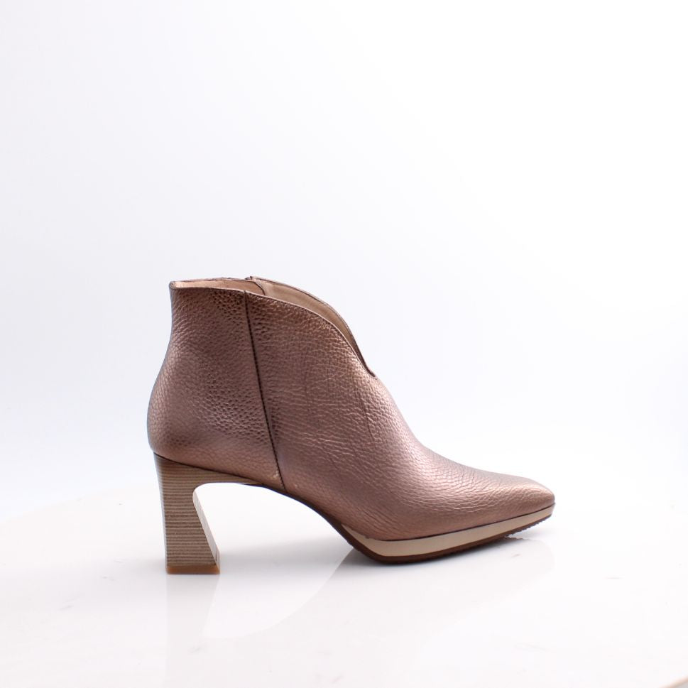 HI254270 ATLANTA HISPANITAS