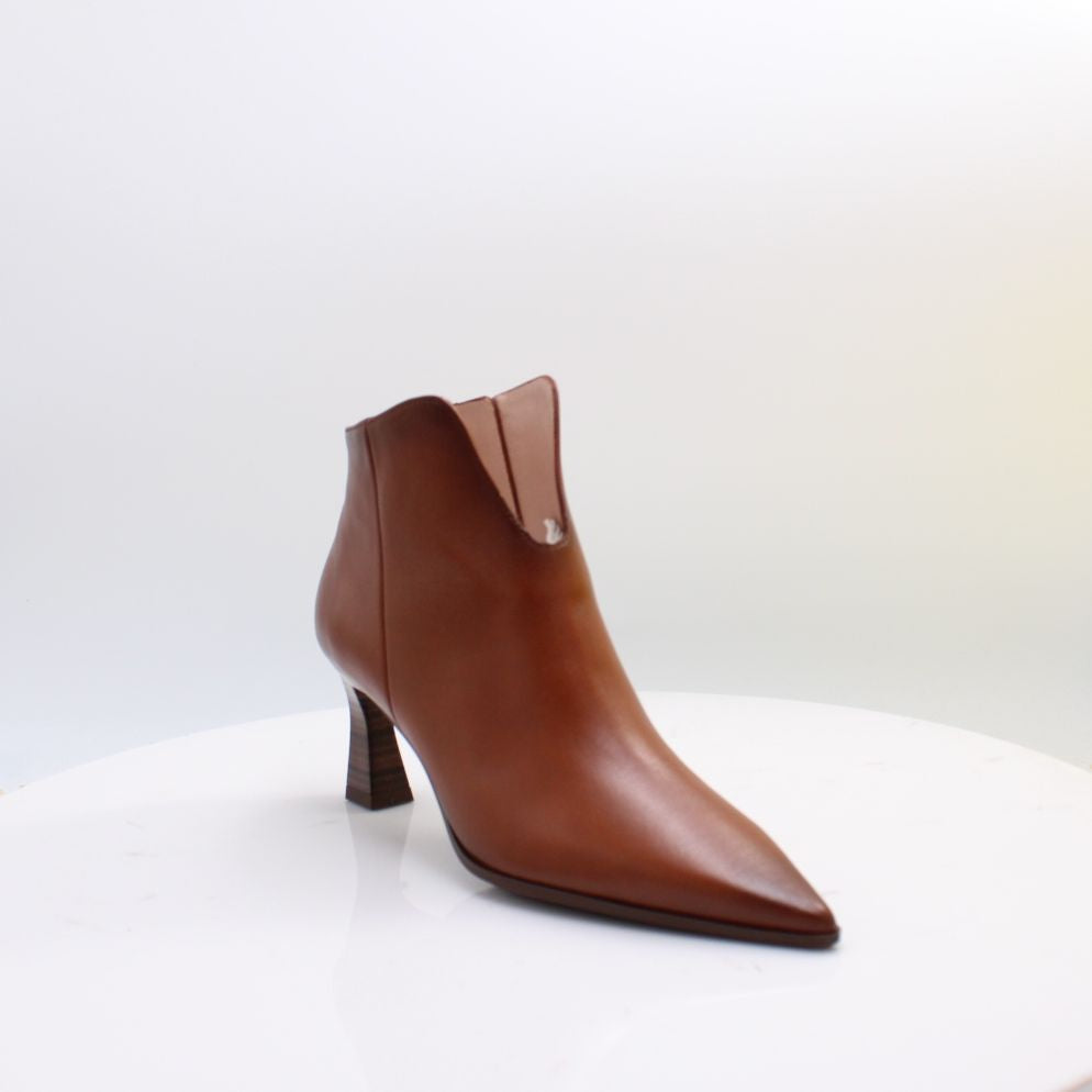 HI265076 HISPANITAS BOOTS 26