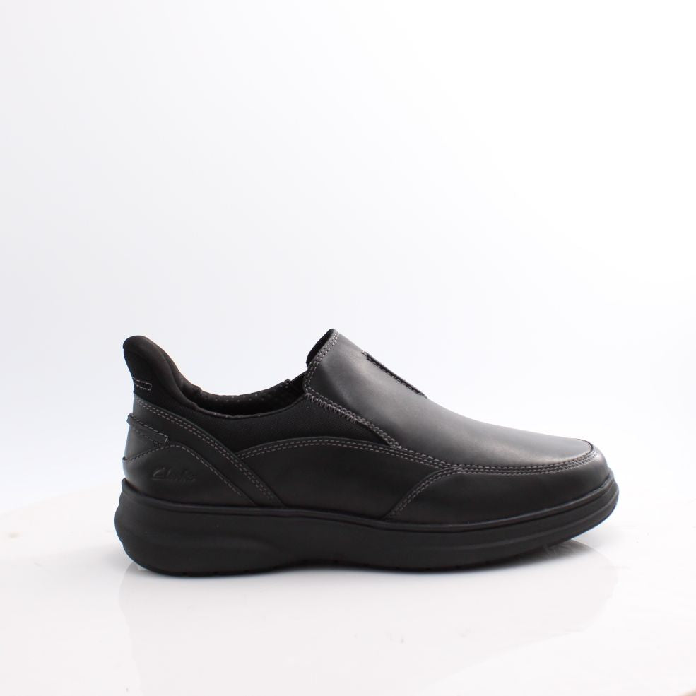 Mullan Step Clarks EX WIDE FIT