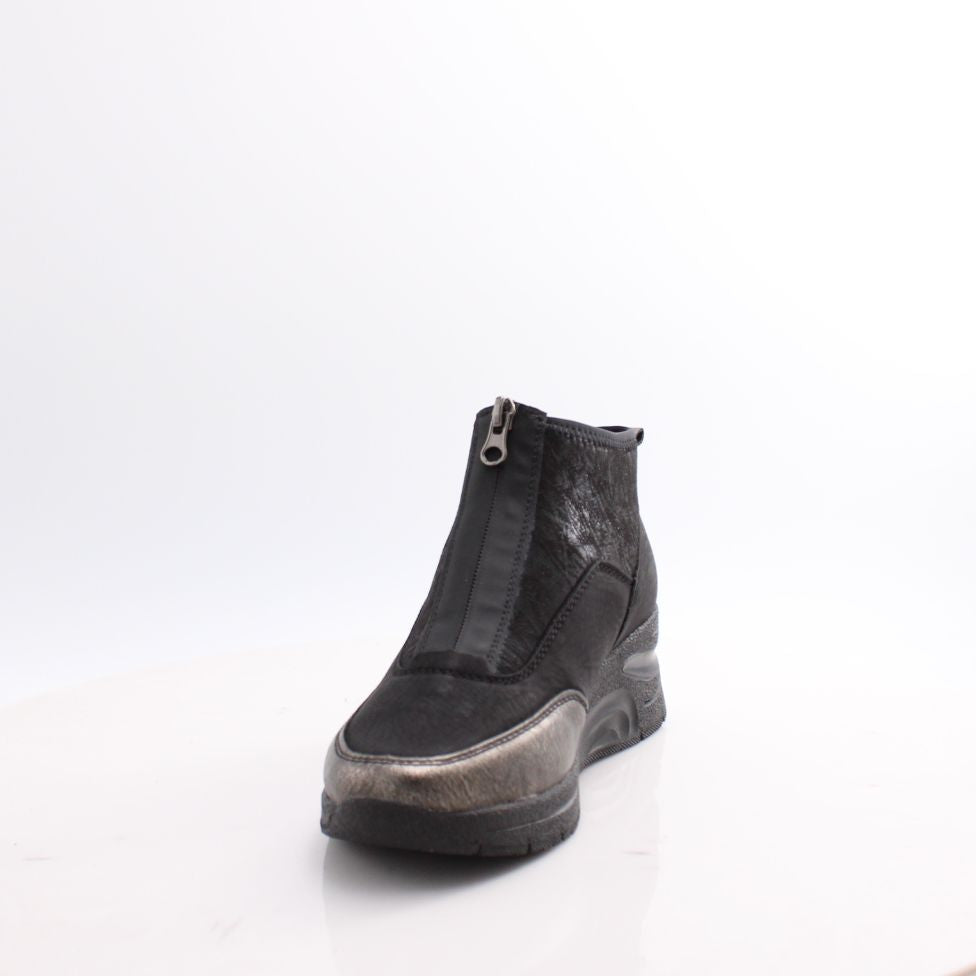 N9362 RIEKER BOOTS 25