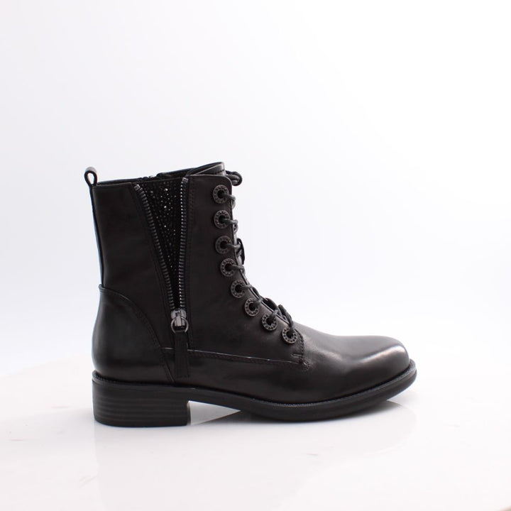 ROXANA-49 REGARDE LE CIEL BOOT