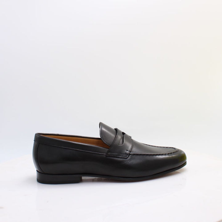 SAWYER BARKER SLIP ON SHOES 26