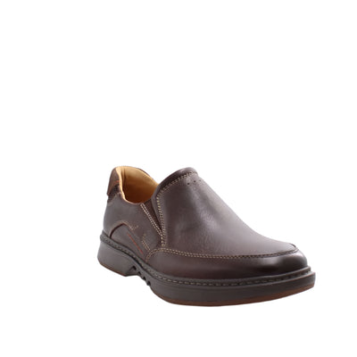 UN BRILEY STEP CLARKS EX WIDE