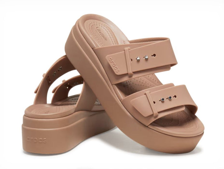 BROOKLYN BUCKLE LOW WEDGE