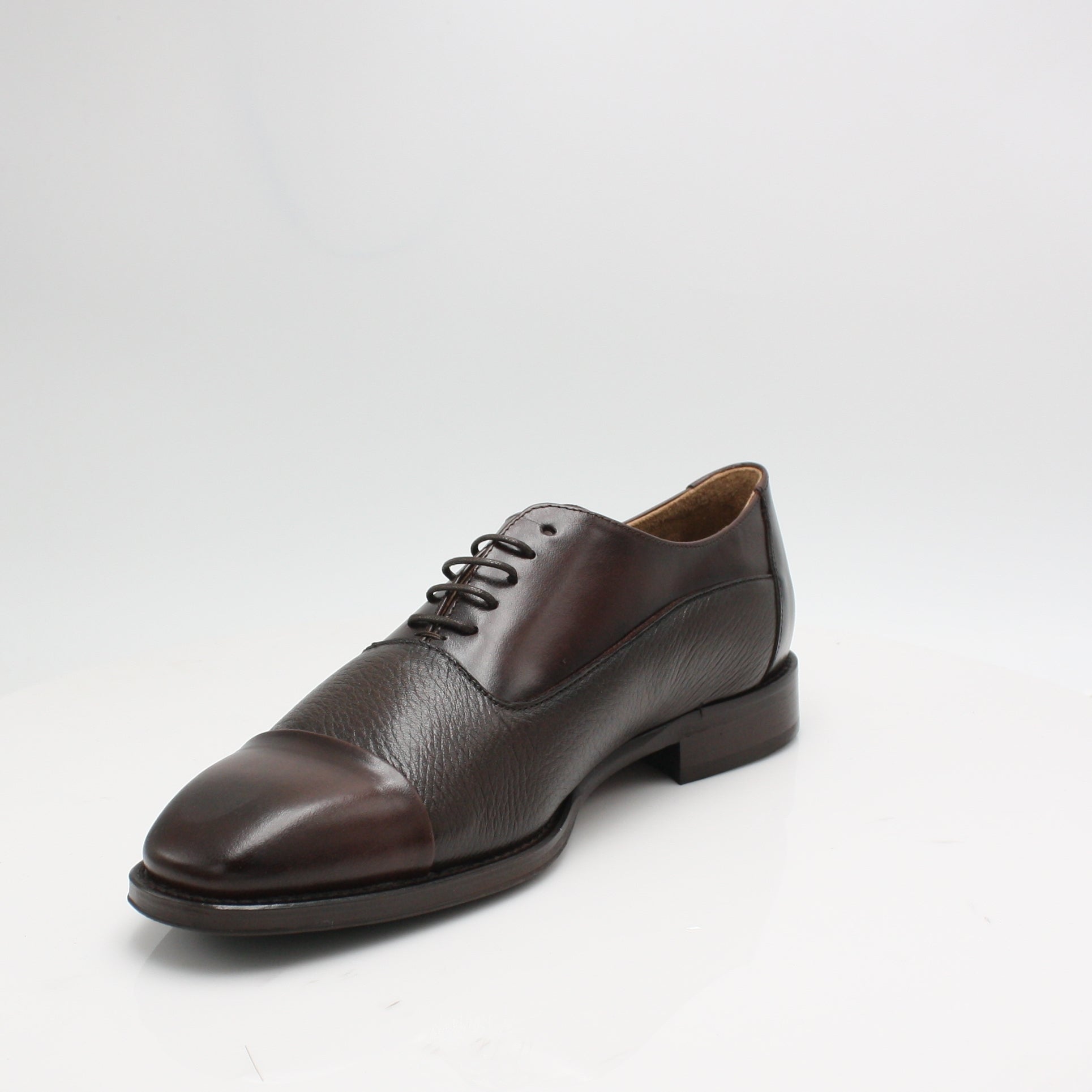 8010H LUIS GONZALO 22, Mens, LUIS GONZALO, Logues Shoes - Logues Shoes.ie Since 1921, Galway City, Ireland.