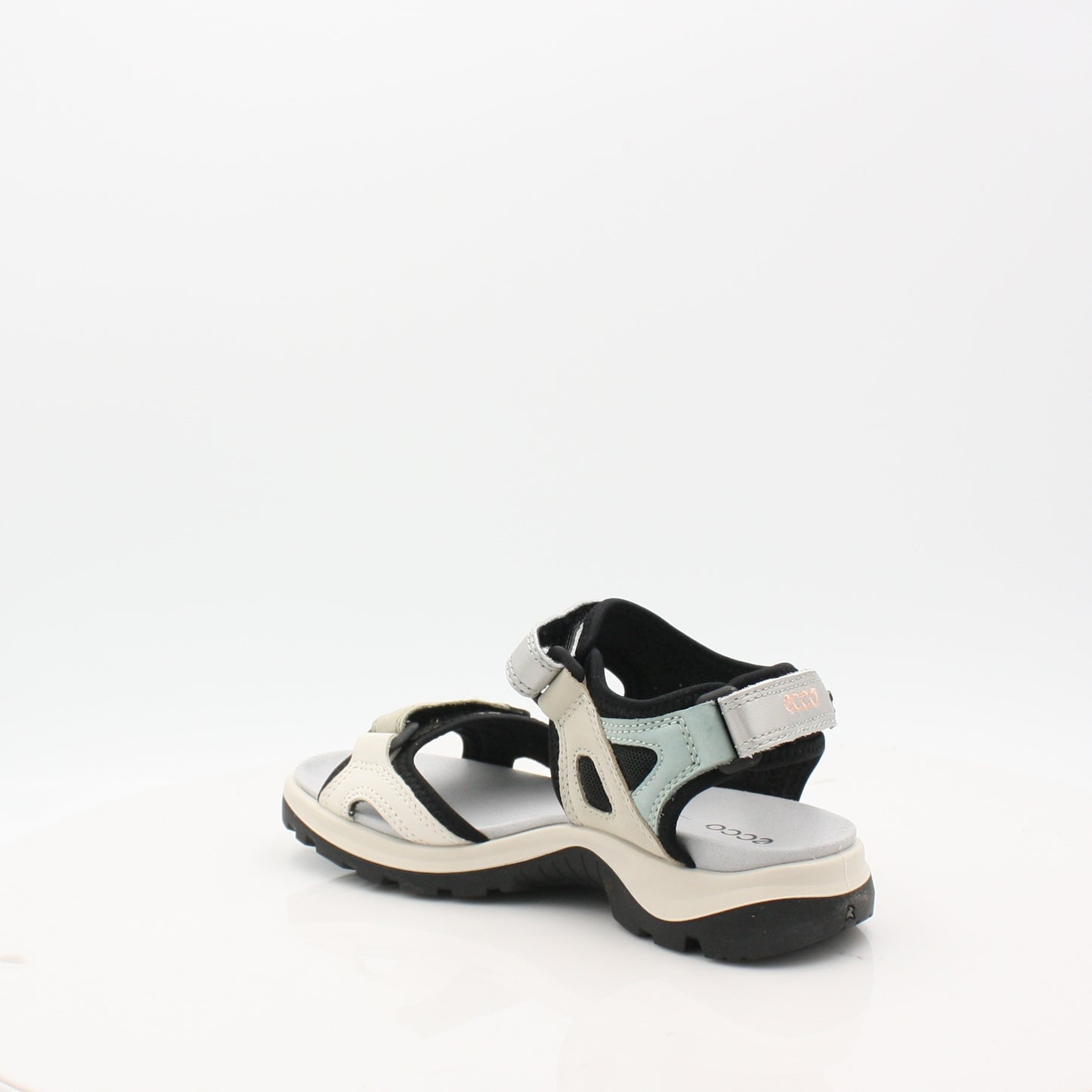 822083 OFFROAD SANDAL ECCO 24