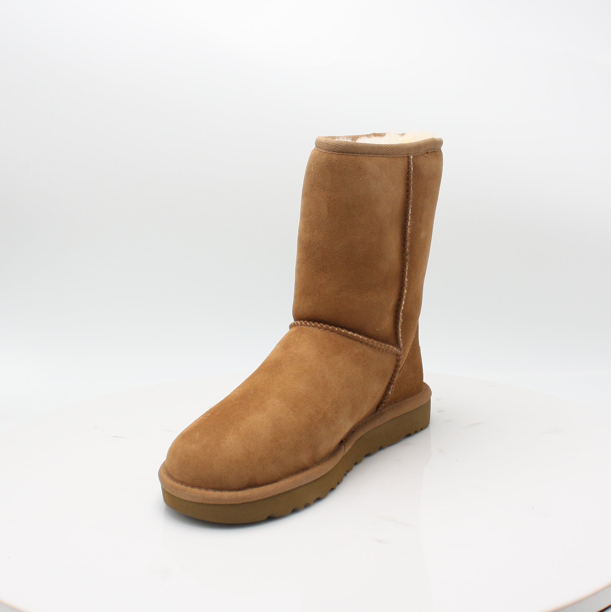 UGG CLASSIC SHORT II 1016223, Ladies, UGGS FOOTWEAR, Logues Shoes - Logues Shoes.ie Since 1921, Galway City, Ireland.