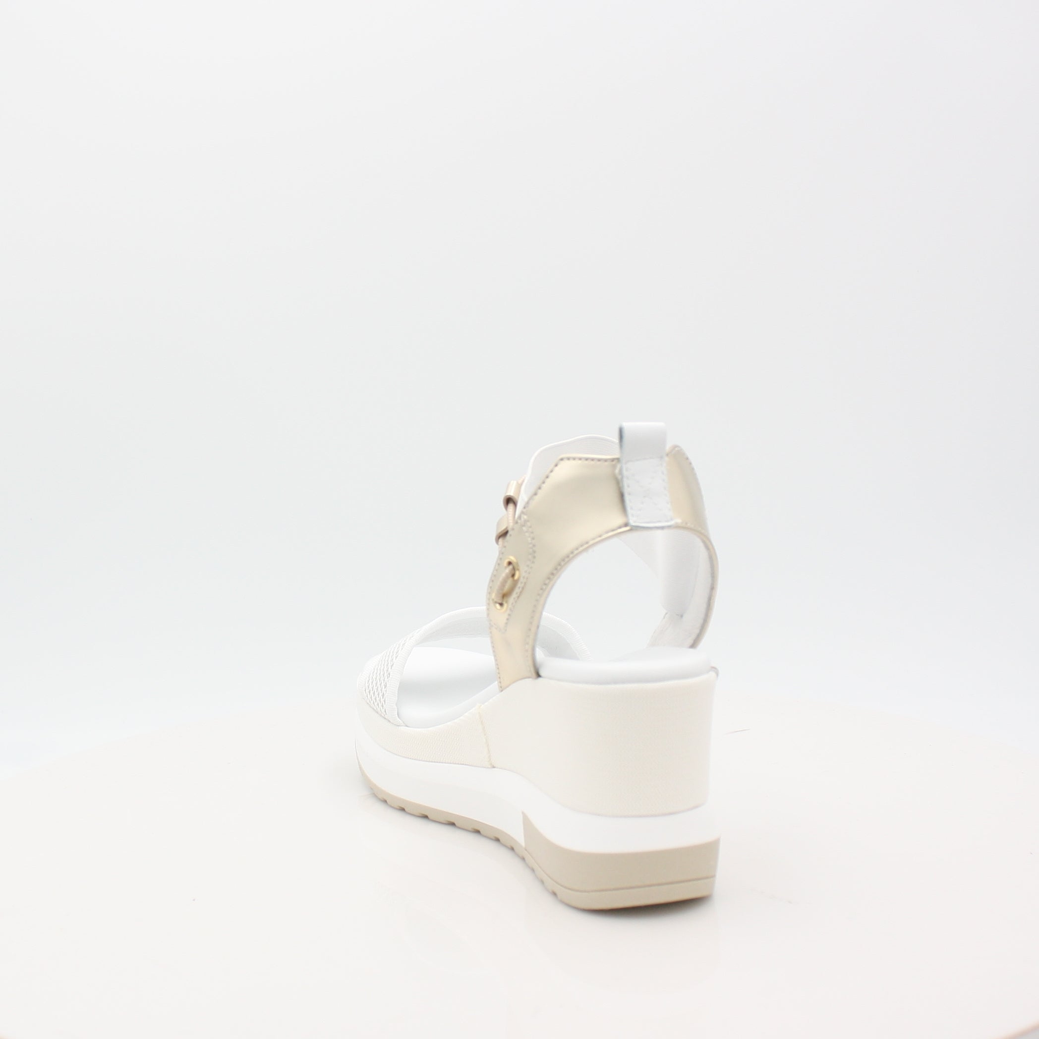 E219045D NeroGiardini23 SANDAL