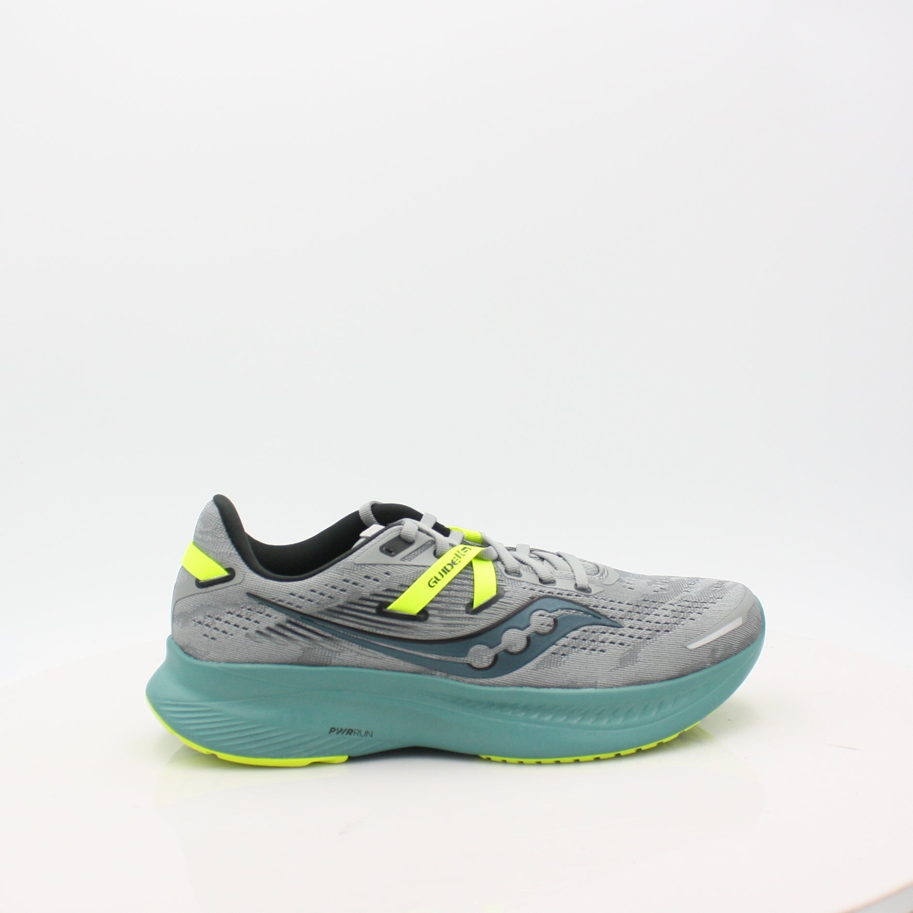 GUIDE 16 SAUCONY 23