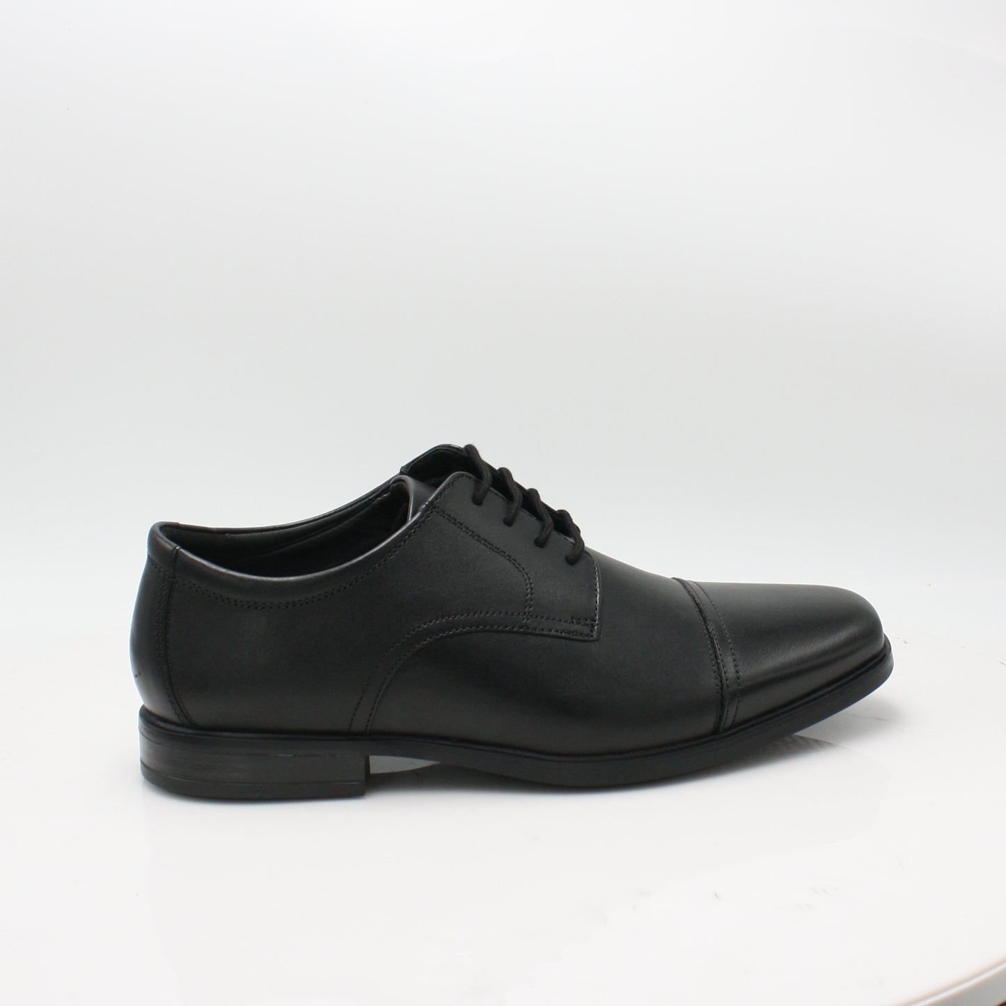 Howard Cap CLARKS, Mens, Clarks, Logues Shoes - Logues Shoes.ie Since 1921, Galway City, Ireland.