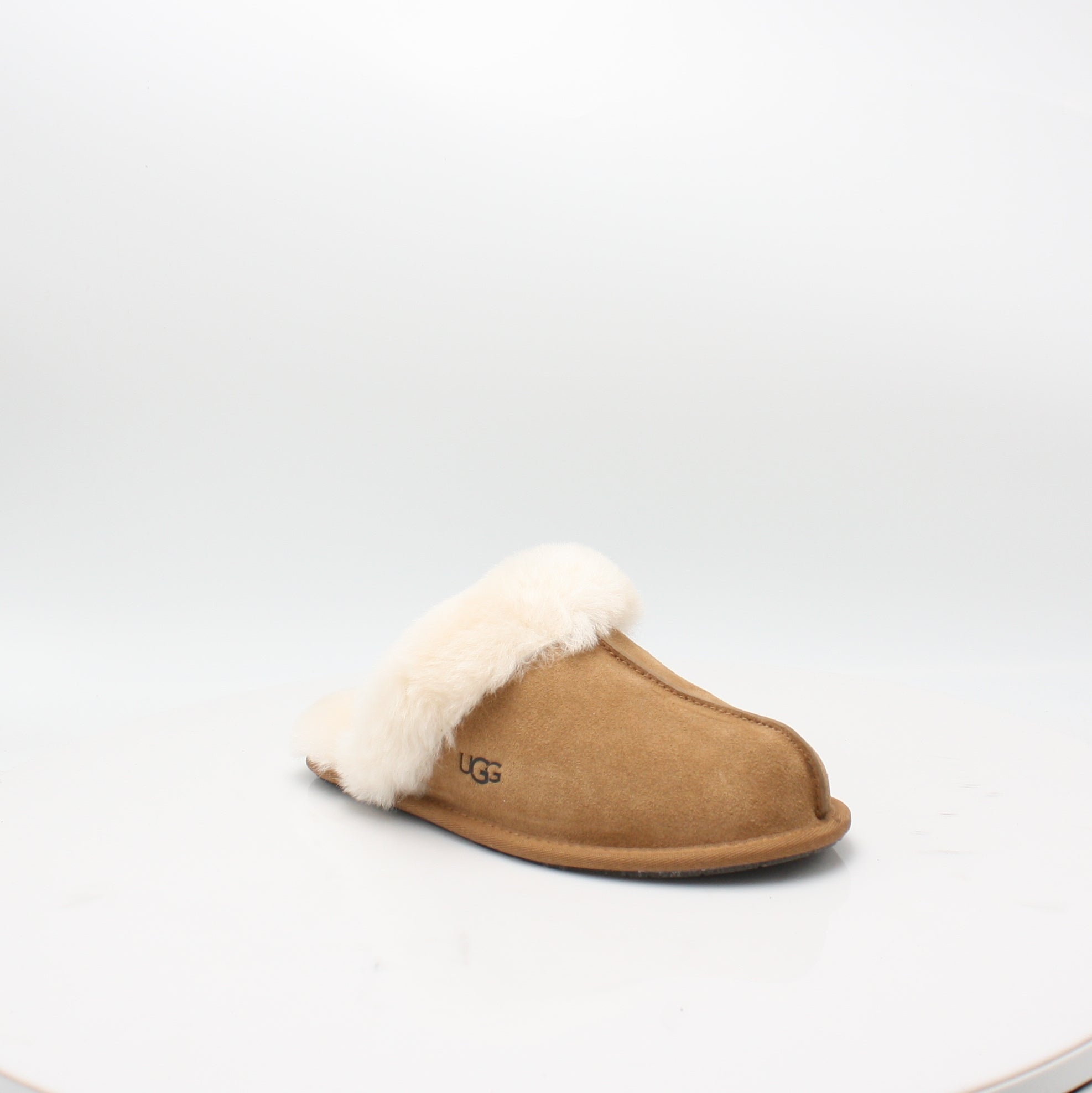 UGG LADIES SCUFFETTE 2 SLIPPER, Ladies, UGGS FOOTWEAR, Logues Shoes - Logues Shoes.ie Since 1921, Galway City, Ireland.