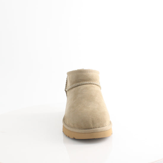 UGG CLASSIC ULTRA MINI