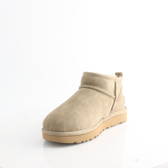 UGG CLASSIC ULTRA MINI