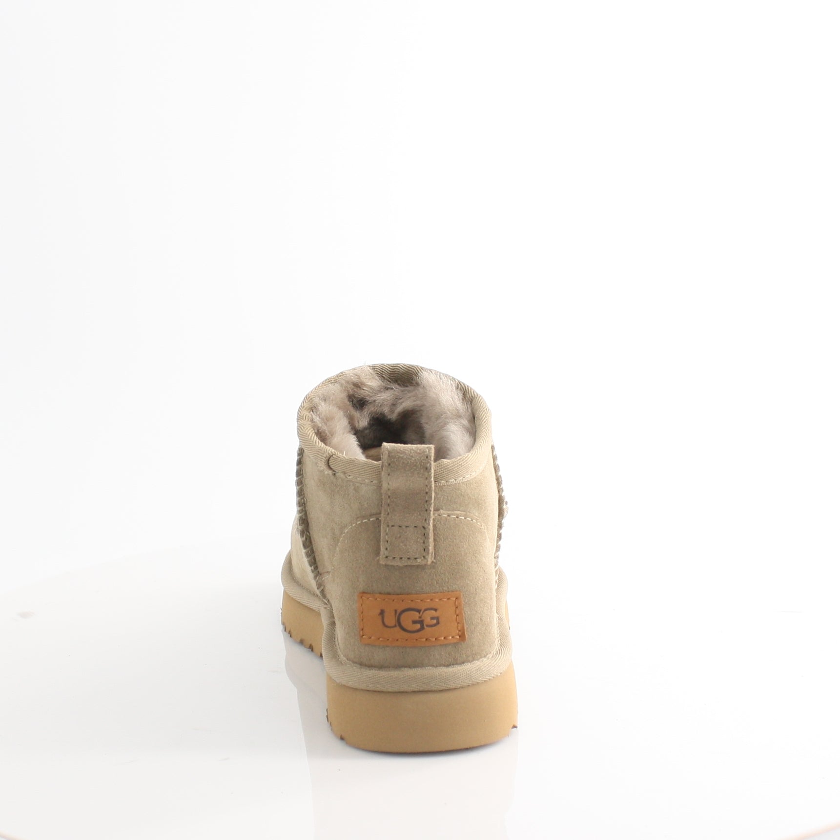 UGG CLASSIC ULTRA MINI