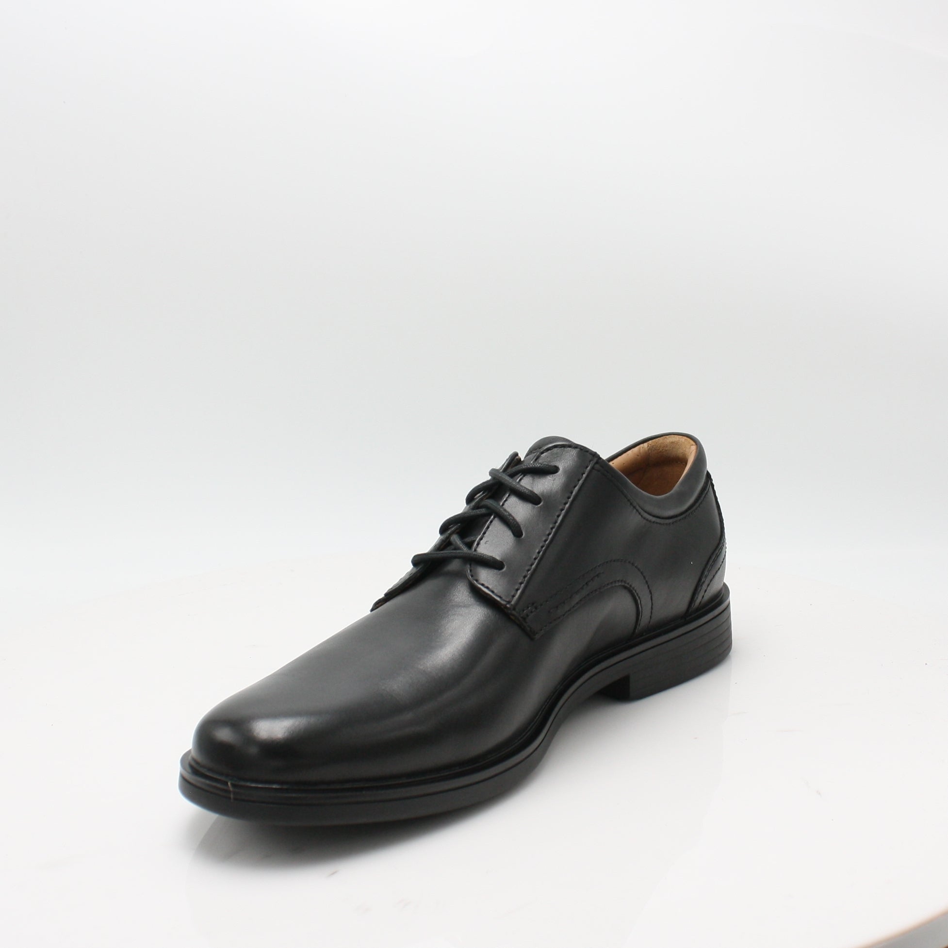 Un Aldric Lace CLARKS, Mens, Clarks, Logues Shoes - Logues Shoes.ie Since 1921, Galway City, Ireland.