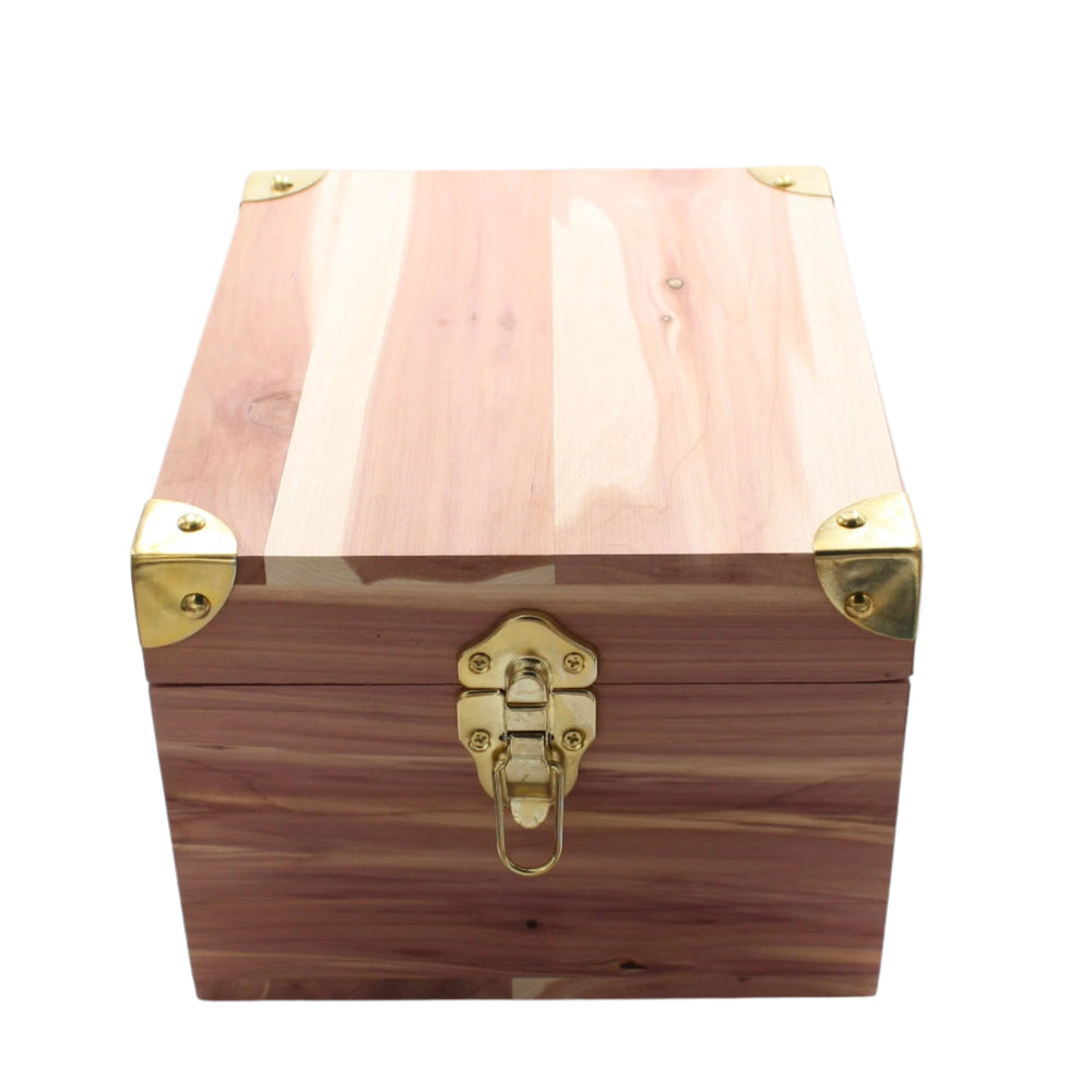 SHOE CARE GIFT HAMPER 4 CEDAR