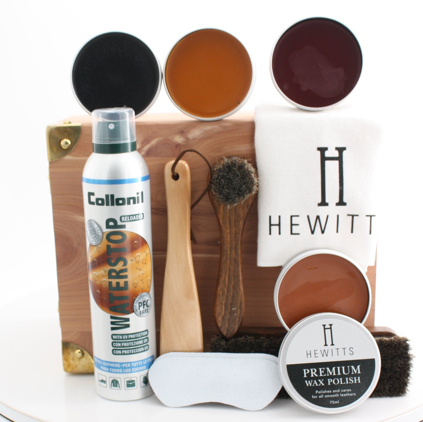 SHOE CARE GIFT HAMPER 4 CEDAR